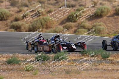 media/Jun-01-2025-CalClub SCCA (Sun) [[eae223c5dd]]/Group 3/Qualifying/